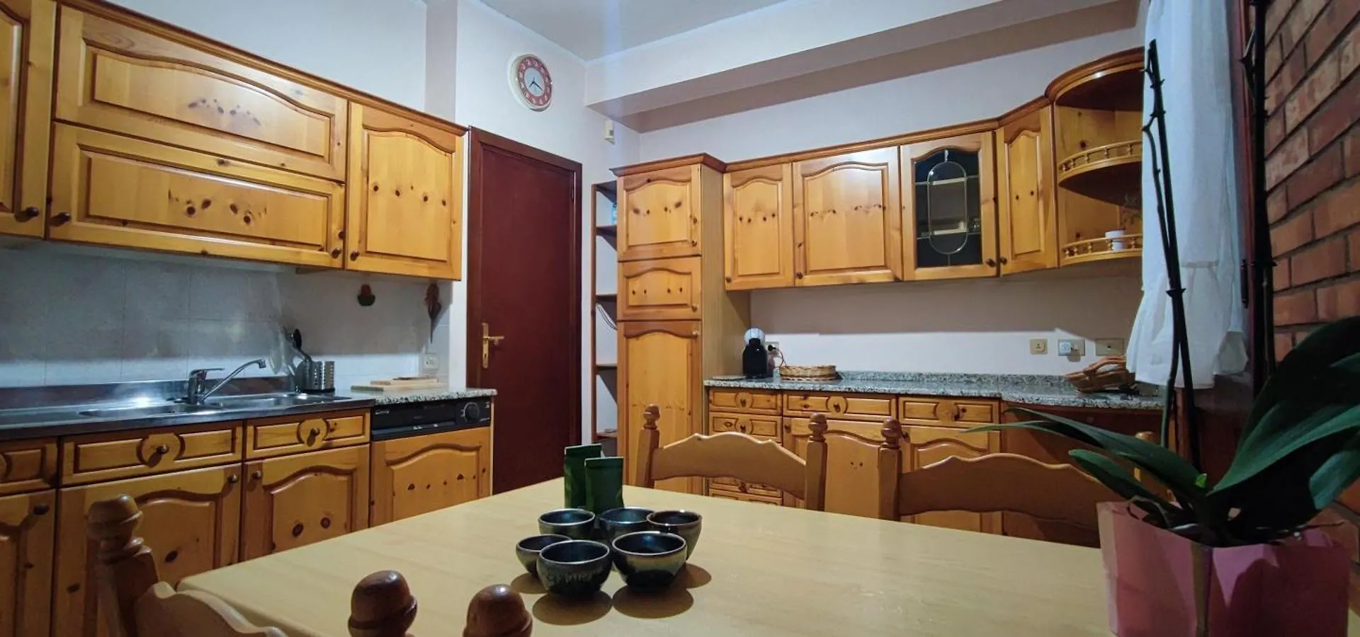 Villa Teresa Flumini di Quartu 0*,  Itálie
